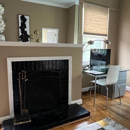The Orange House Apartment Washington Bagian luar foto